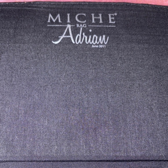 Miche Blue Adrian Classic Clutch Shell - Picture 2 of 3
